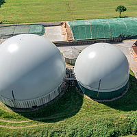 Double membrane gas storage tank, Cogatec, diameter 22.50 m & 31 m, volumes 2,450 m³ & 6,700 m³